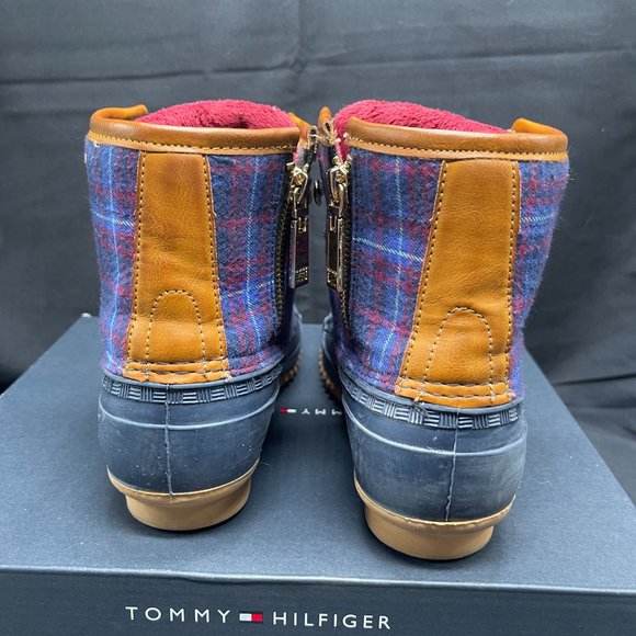 Vintage Tommy Hilfiger Navy Duck Boots Women's Size 7 Navy and Red Plaid - Picture 5 of 9